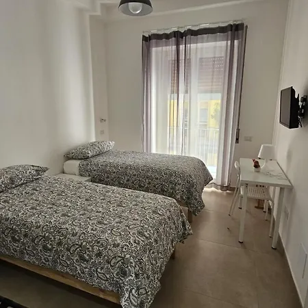 Bed & Breakfast Peter Pan Salerno