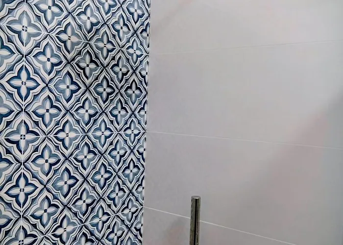 לינה וארוחת בוקר Peter Pan 3*