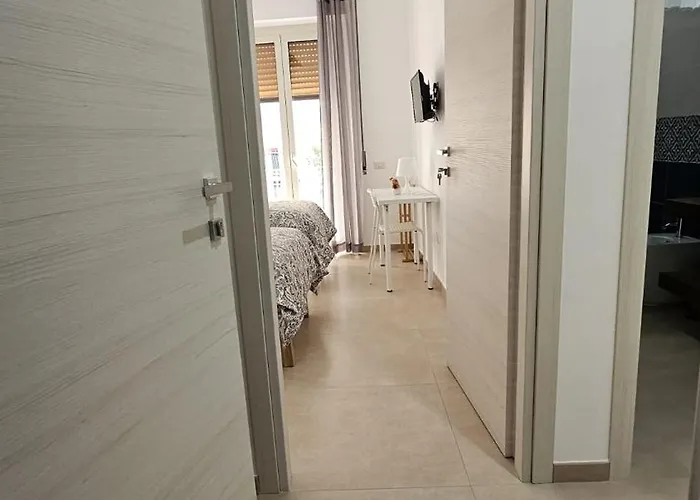 住宿加早餐酒店 Peter Pan 萨莱诺