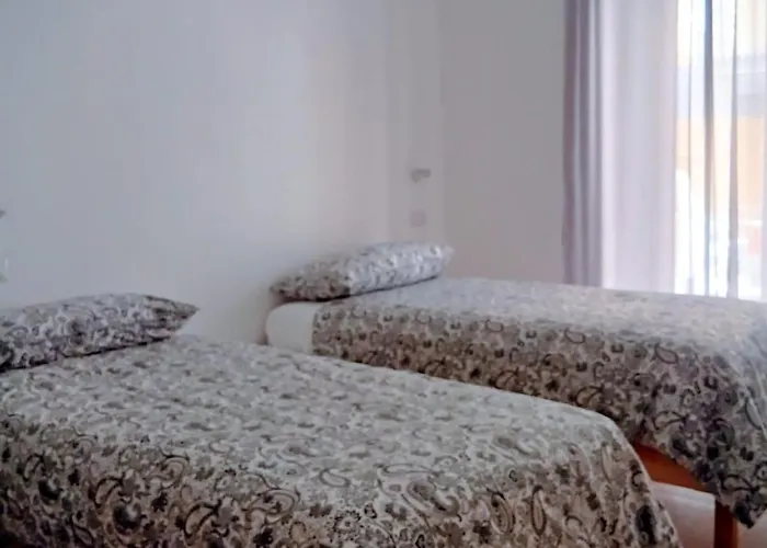 לינה וארוחת בוקר Peter Pan